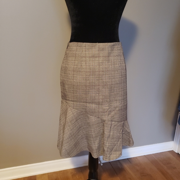 Trumpet skirt Size 2 Petite - Picture 3 of 8